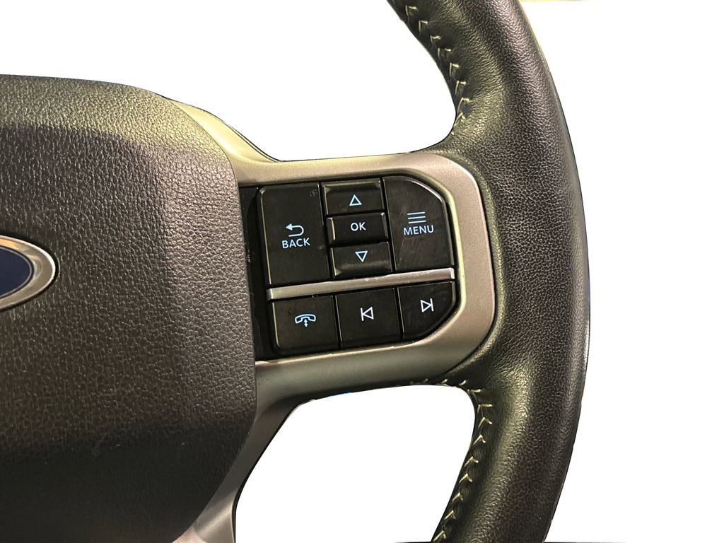 Used 2024 Ford Expedition XLT image 36