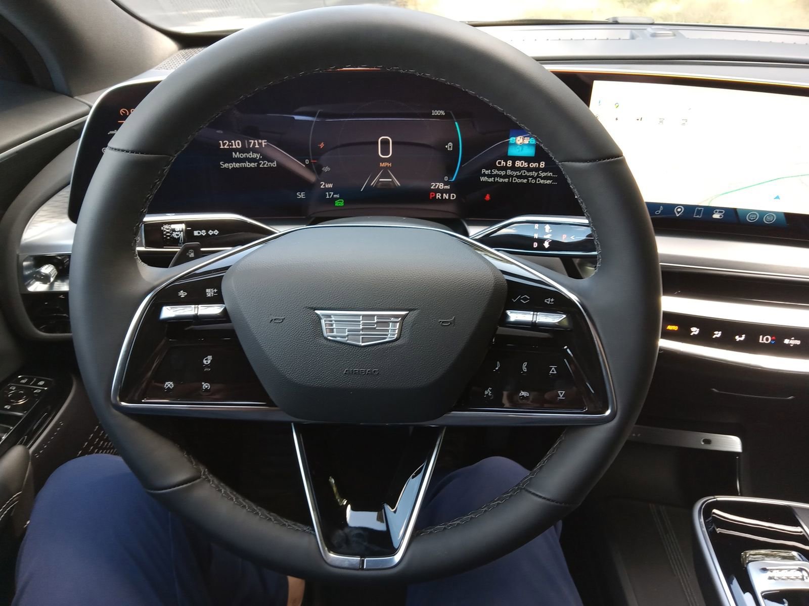 New 2025 Cadillac Lyriq Sport image 9