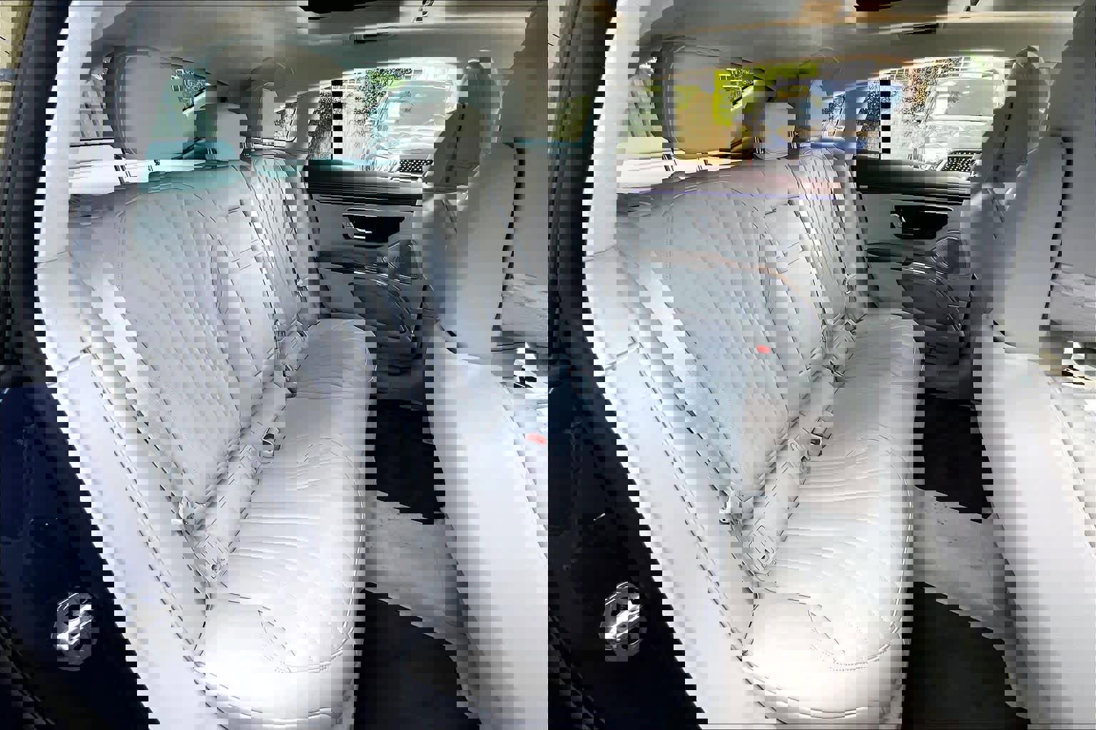 Used 2023 Mercedes-Benz EQS 580 EQS 580 image 19