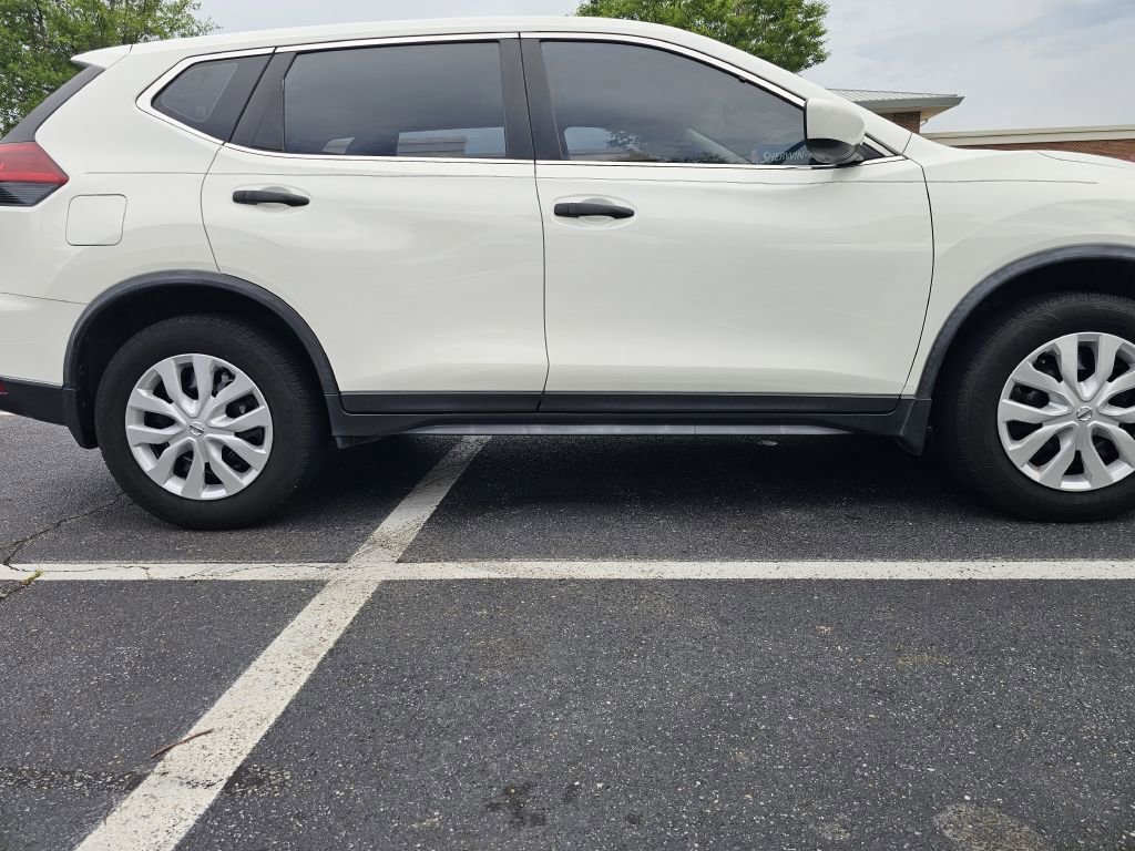 Used 2020 Nissan Rogue S image 8