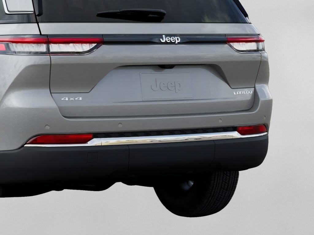 New 2026 Jeep Grand Cherokee Laredo X AWD/4WD image 15