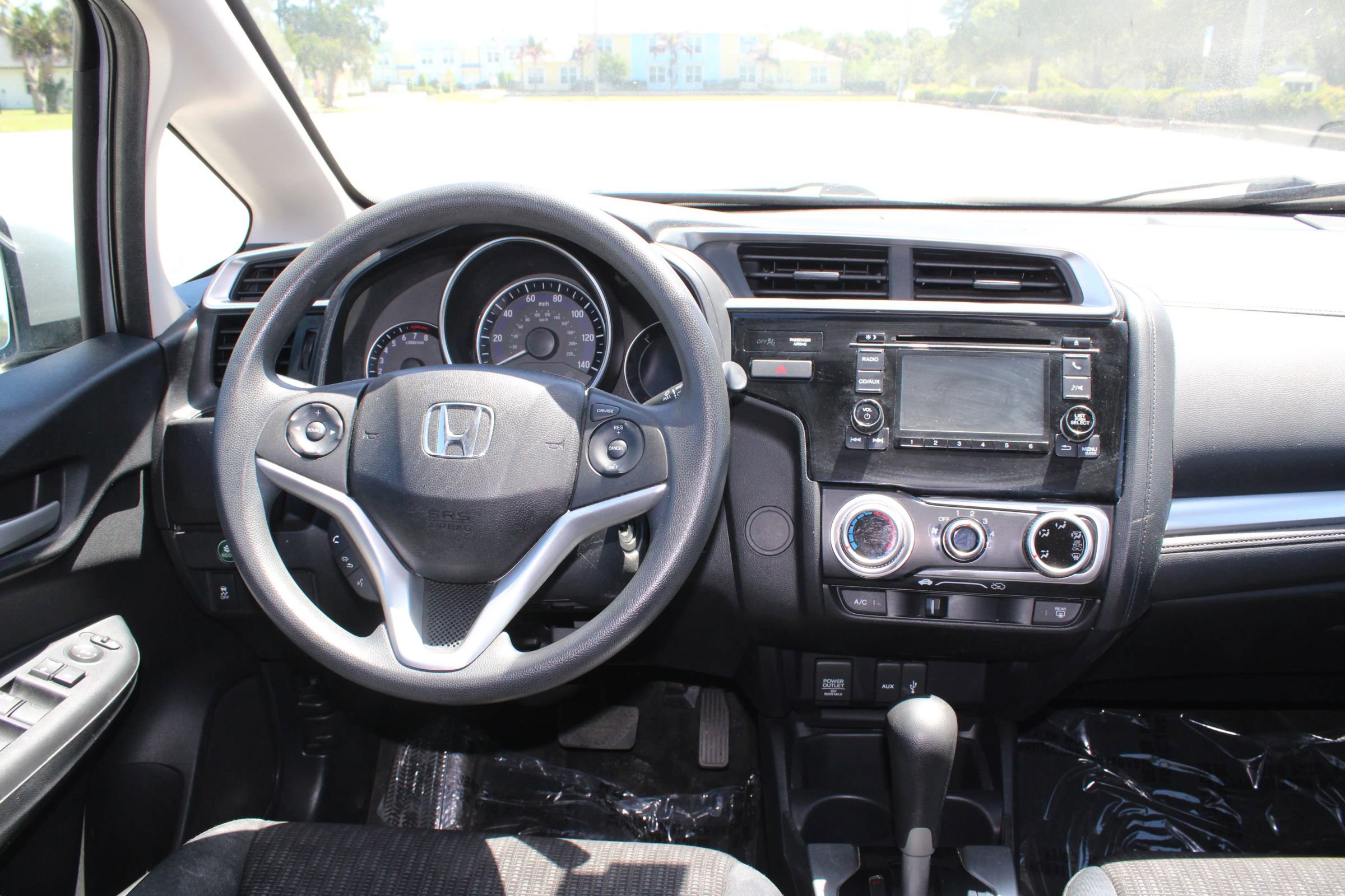 Used 2015 Honda Fit LX image 7