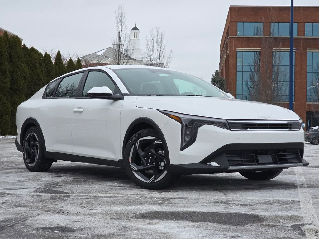 New 2025 Kia K4 EX image 2