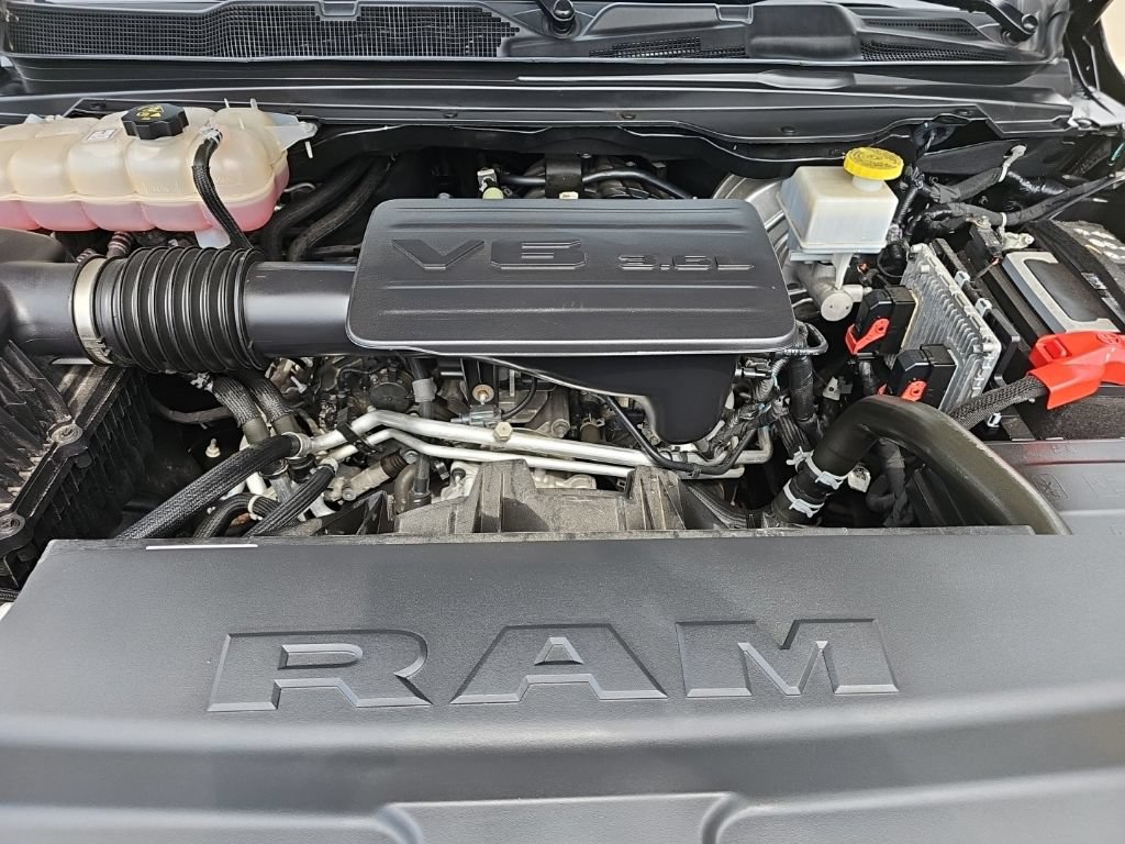 Certified 2024 RAM 1500 Big Horn AWD/4WD image 37