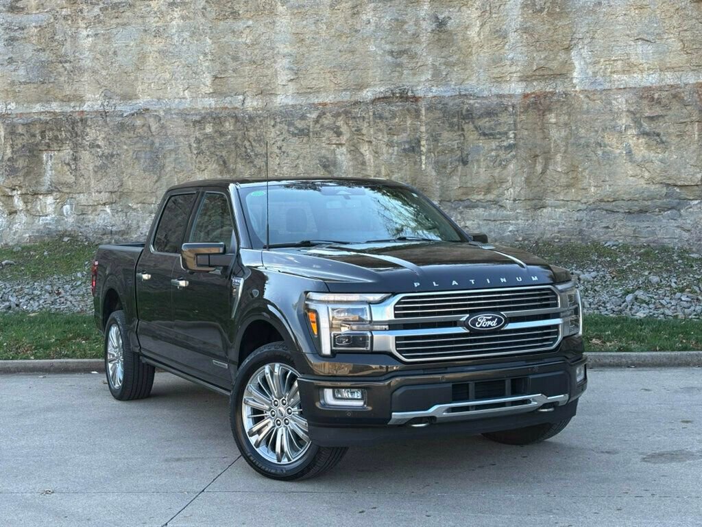 Used 2024 Ford F150 Platinum w/ Equipment Group 703A Plus image 2