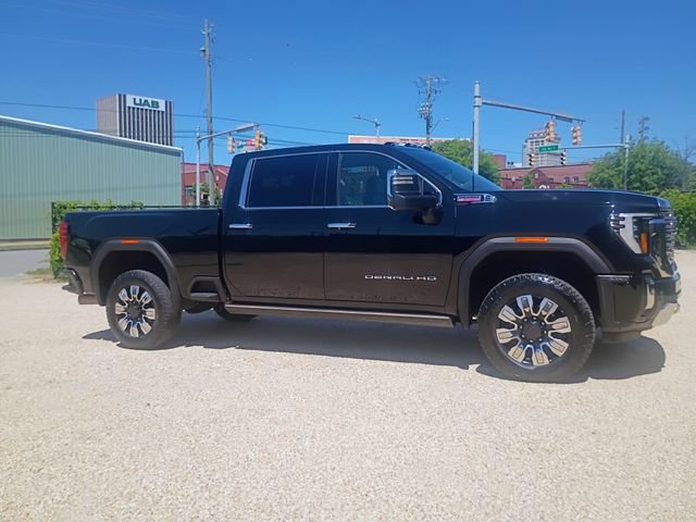 Used 2024 GMC Sierra 2500 Denali w/ Denali Reserve Package AWD/4WD image 15