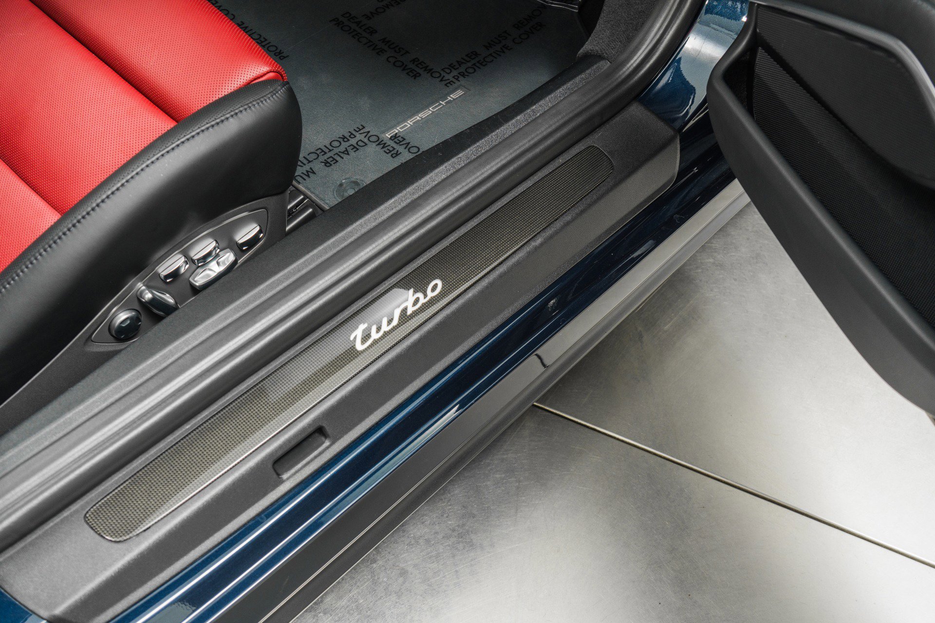 Used 2019 Porsche 911 Turbo w/ Light Design Package image 32