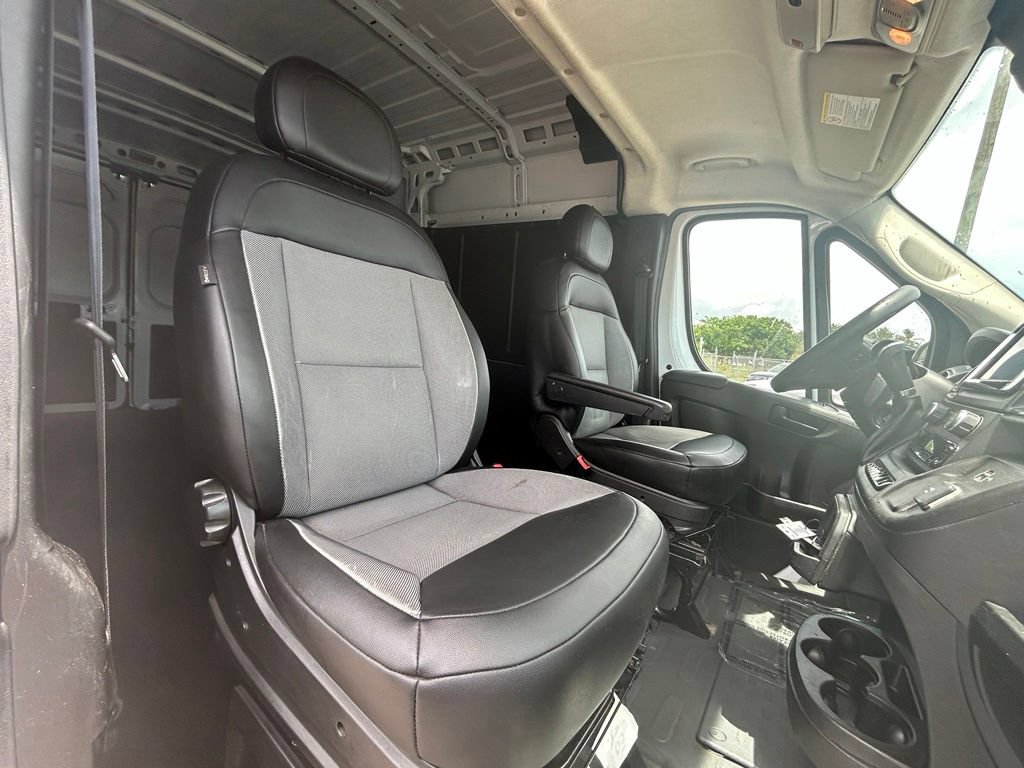 Used 2023 RAM ProMaster 2500 FWD image 25