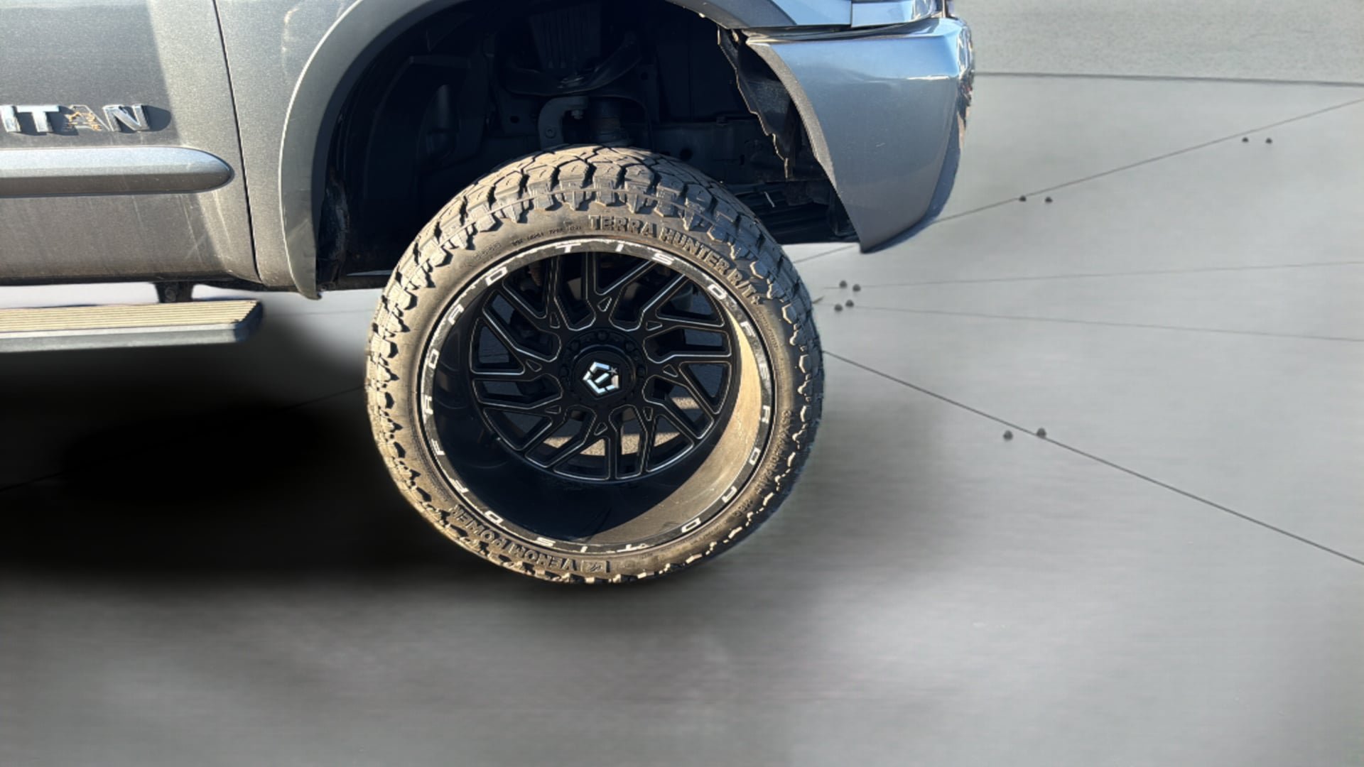 Used 2015 Nissan Titan PRO-4X AWD/4WD image 34