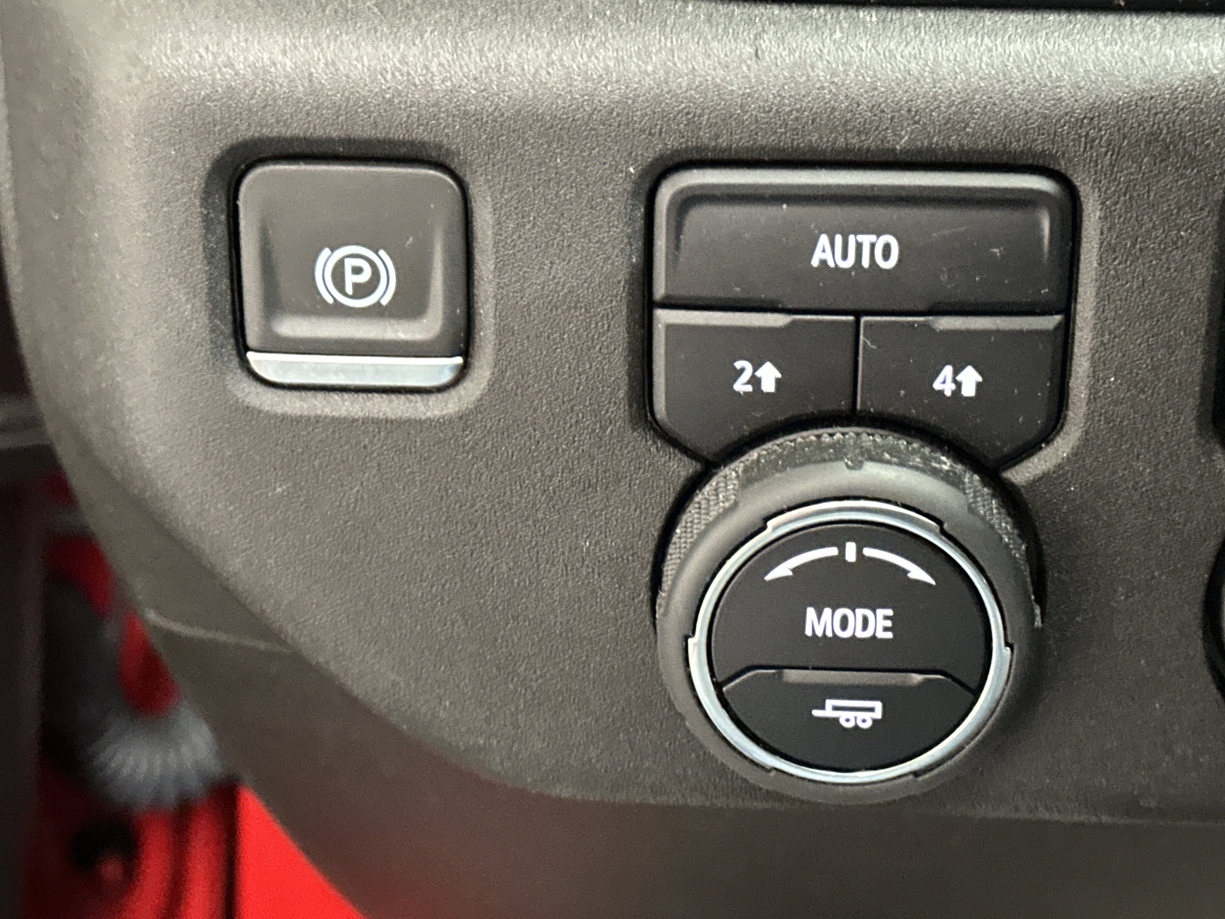 Used 2024 Chevrolet Silverado 1500 LT AWD/4WD image 36