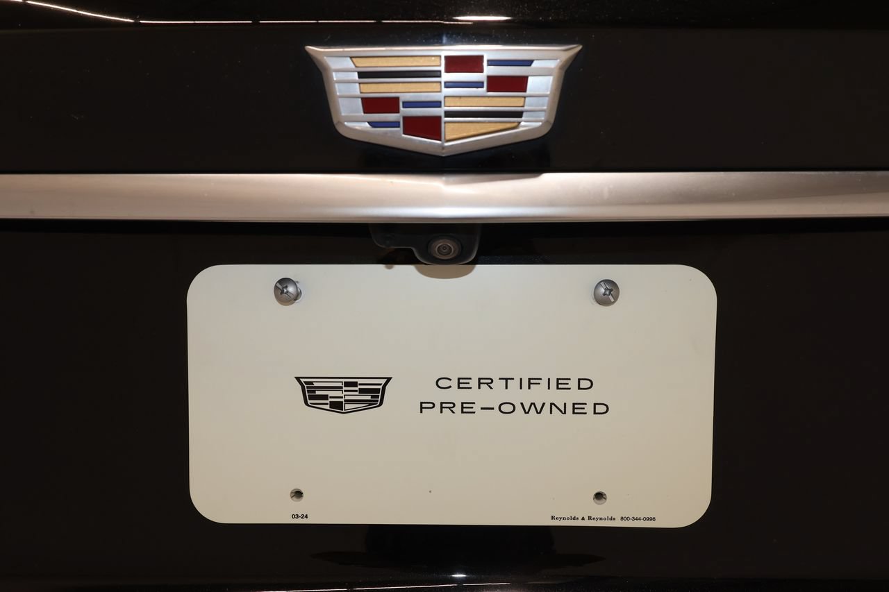 Used 2024 Cadillac XT6 Sport w/ Platinum Package AWD/4WD image 40