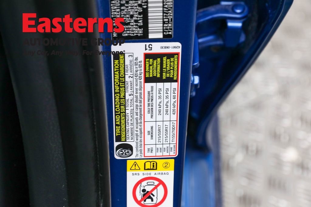 Used 2019 Toyota Camry LE image 35