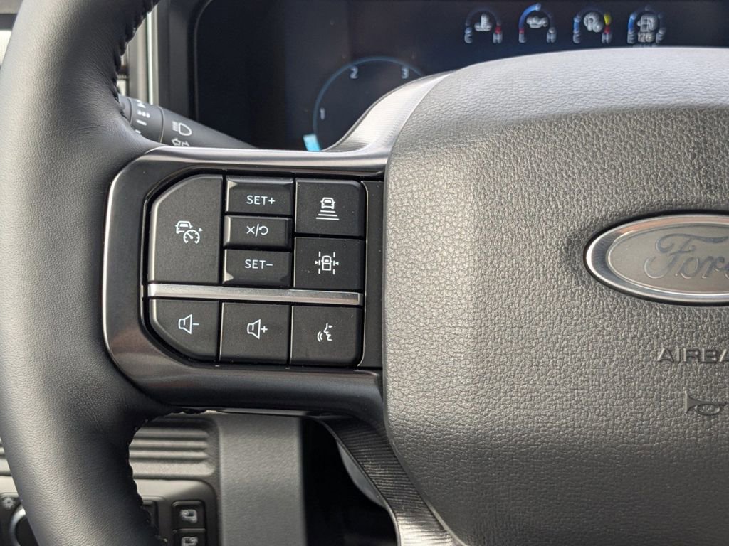 New 2026 Ford F250 Platinum image 28