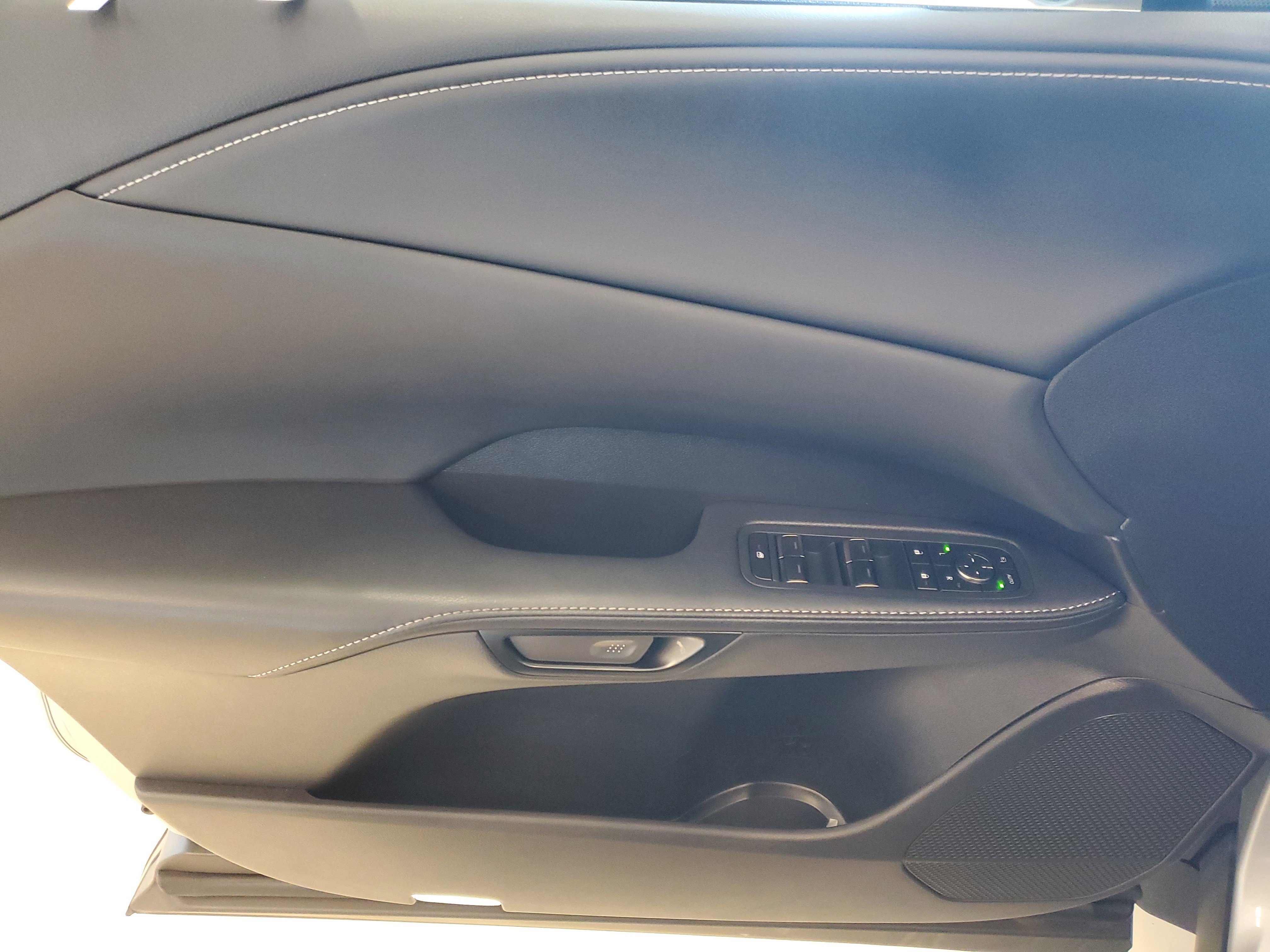 Used 2025 Lexus RX 350 Premium image 23