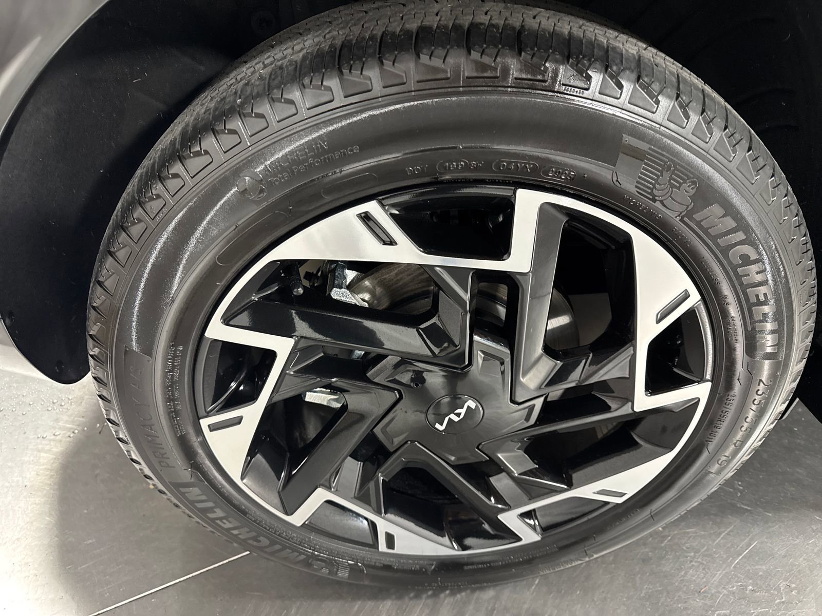 Certified 2024 Kia Sportage SX AWD/4WD image 13