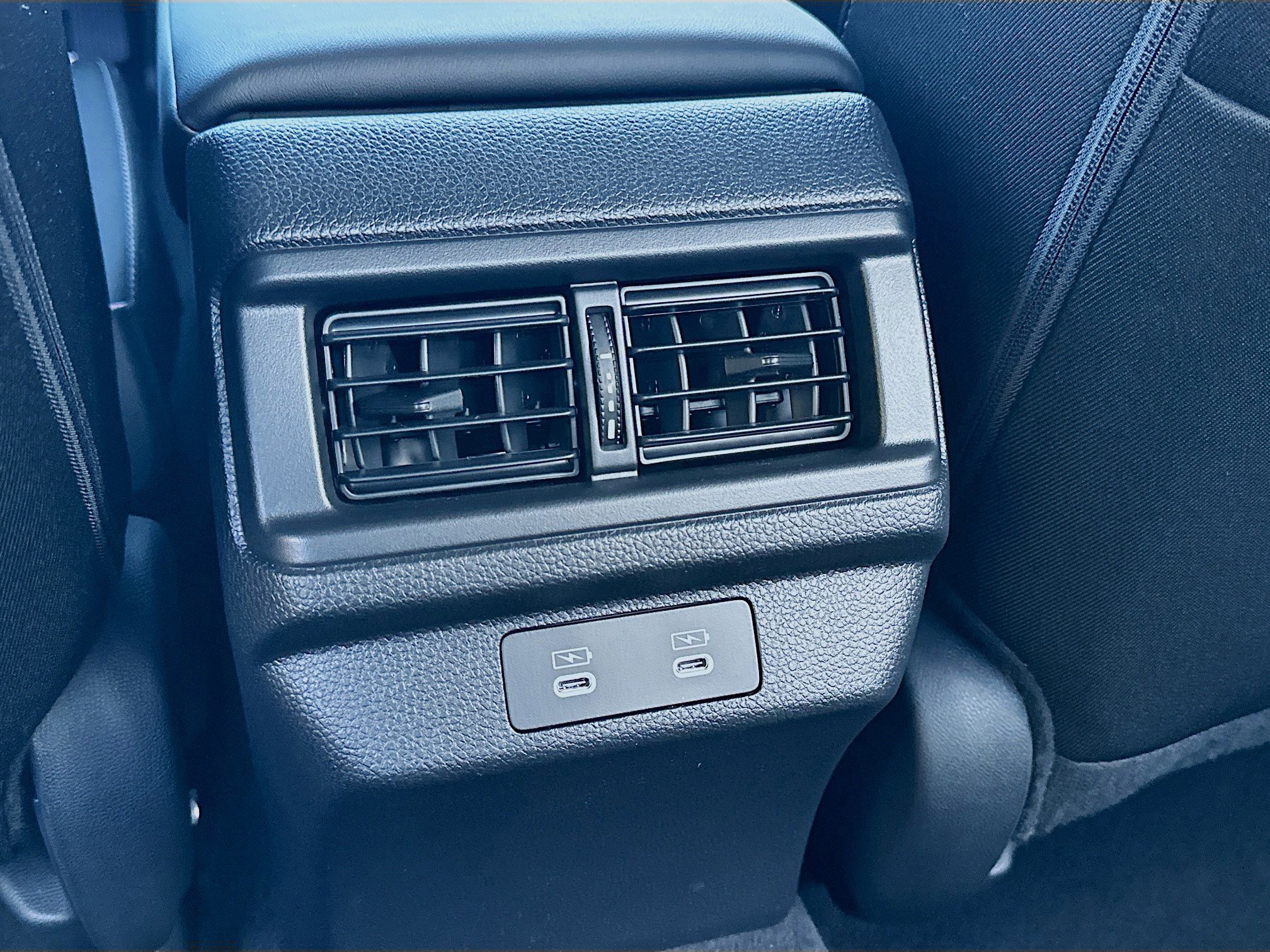 New 2025 Honda Accord SE image 18