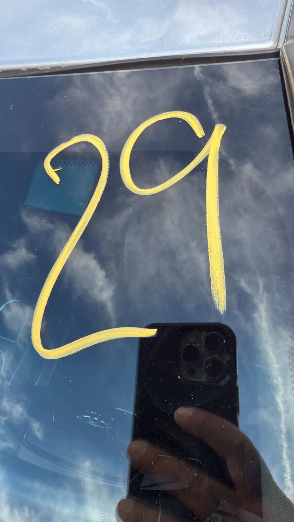 Used 2022 Toyota Avalon XLE FWD image 30