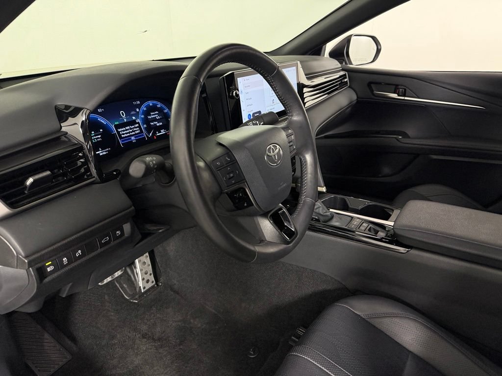 Used 2025 Toyota Camry XSE FWD image 21