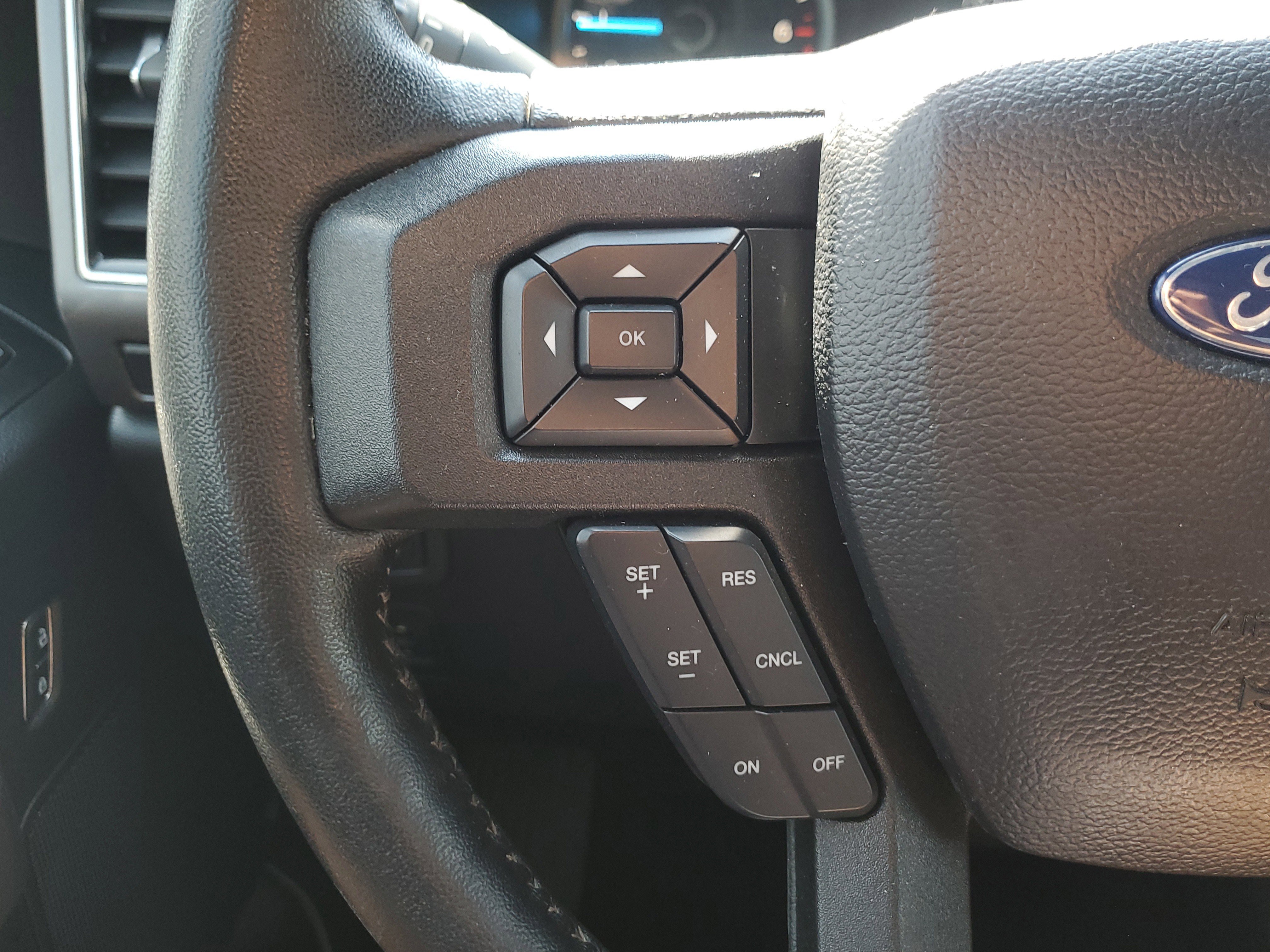 Used 2019 Ford F150 XLT w/ Equipment Group 302A Luxury image 26