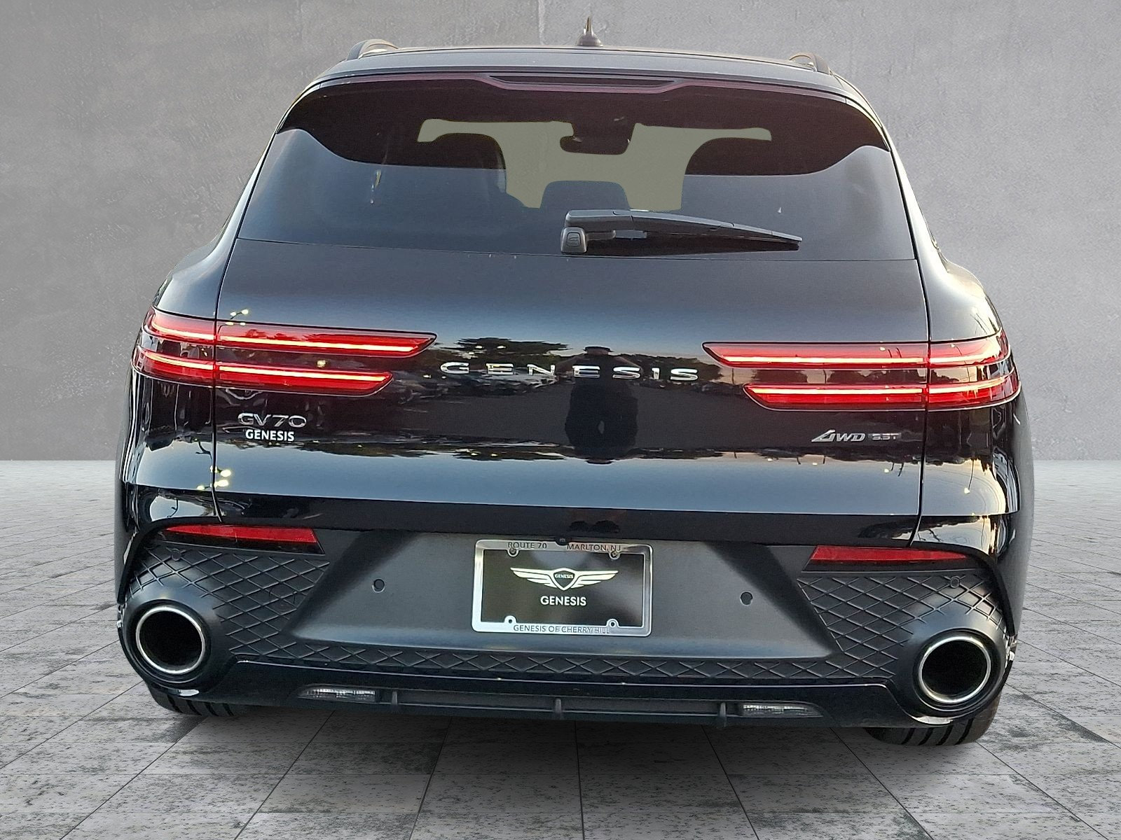 Used 2024 Genesis GV70 3.5T Sport w/ Sport Prestige Package AWD/4WD image 5
