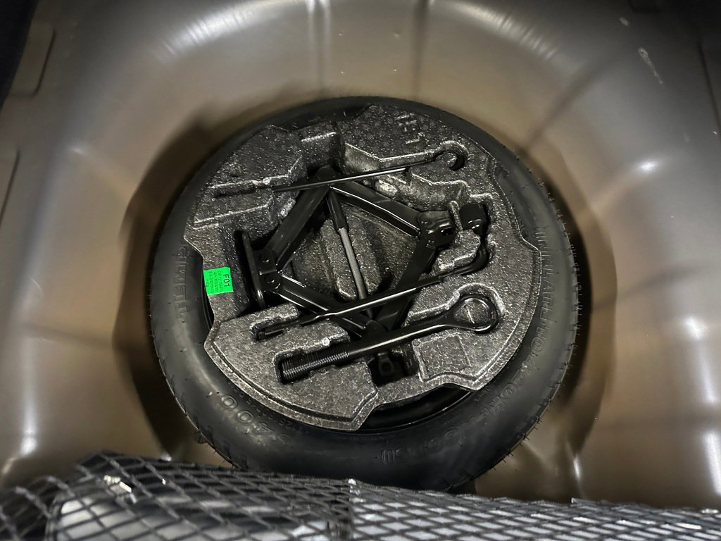 Used 2023 Hyundai Elantra SE image 19