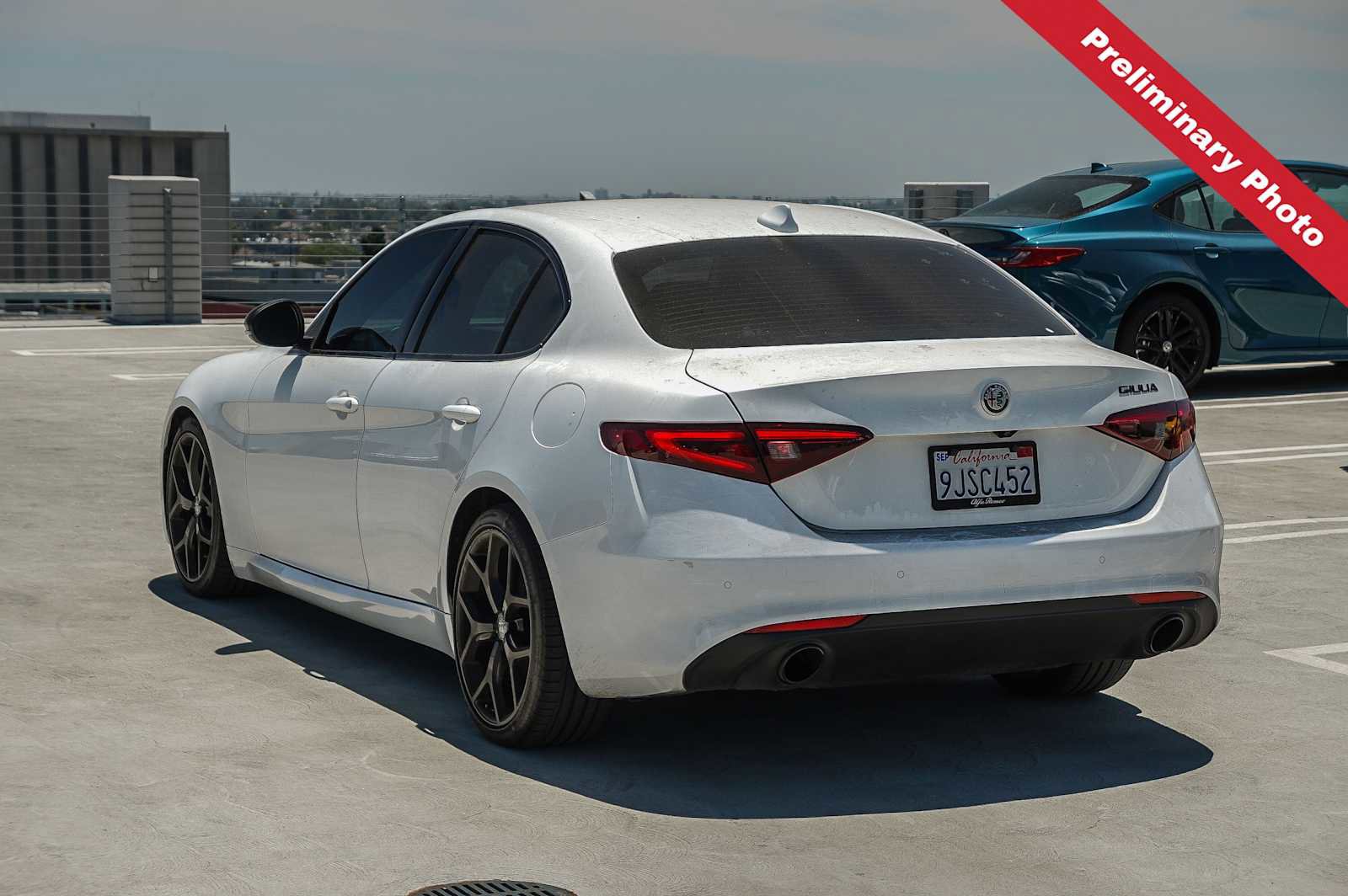 Used 2020 Alfa Romeo Giulia w/ Nero Edizione RWD image 8