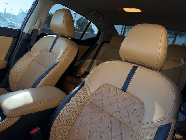 Certified 2022 Nissan Sentra SV w/ SV Premium Package FWD image 16