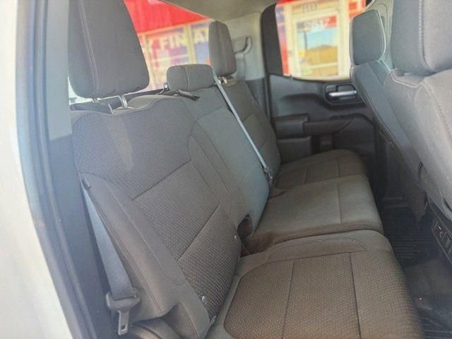 Used 2020 Chevrolet Silverado 1500 LT w/ Convenience Package image 32