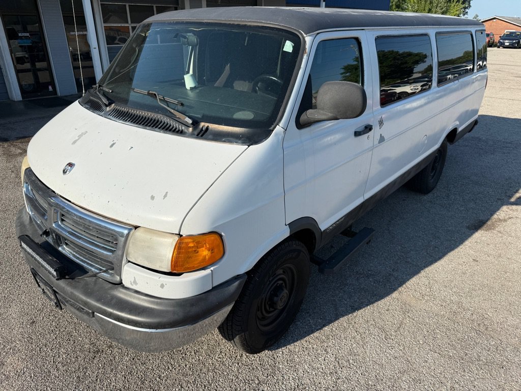 Used 2002 Dodge B3500 RWD image 3