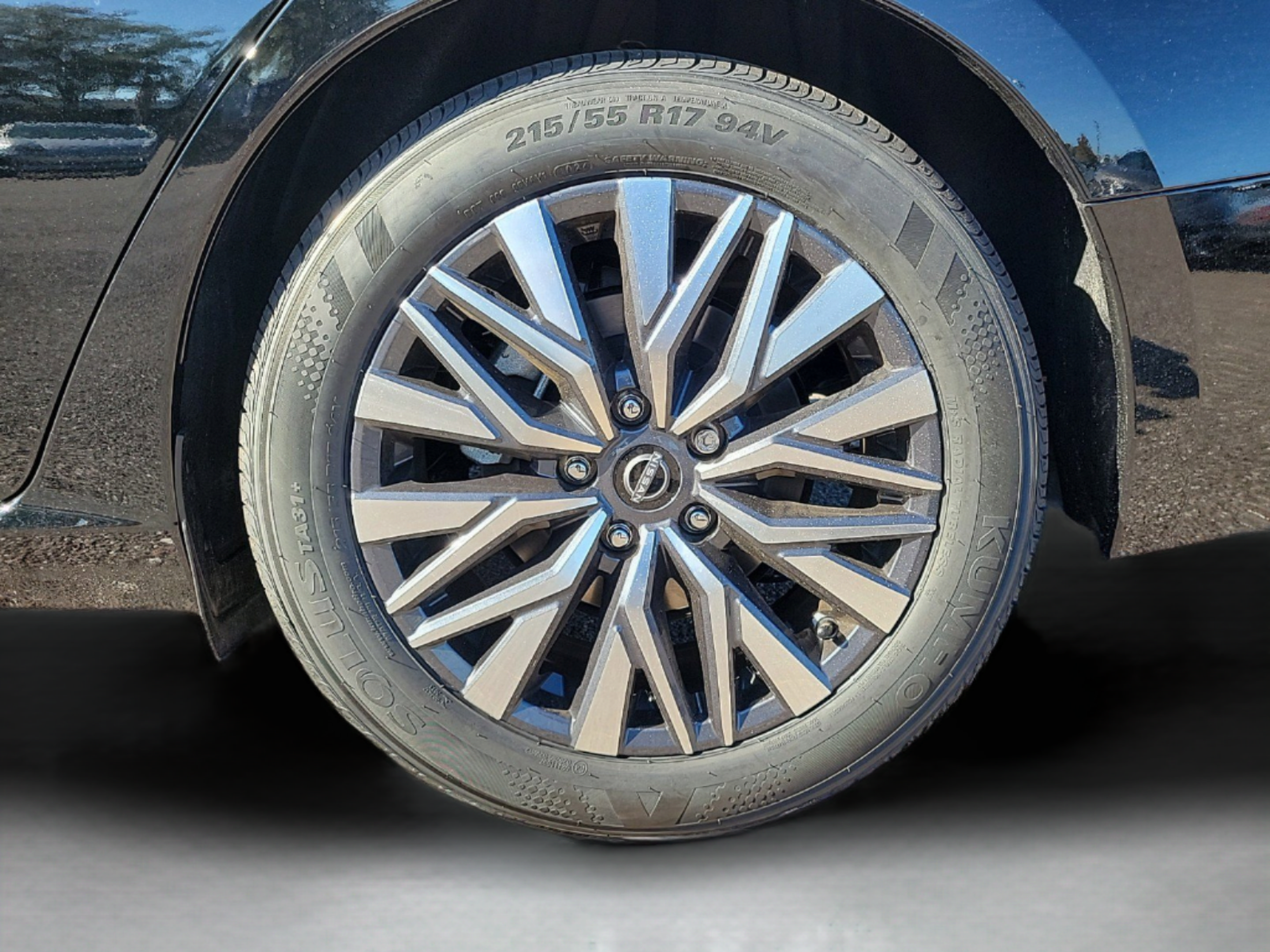 New 2025 Nissan Altima 2.5 SV FWD image 6