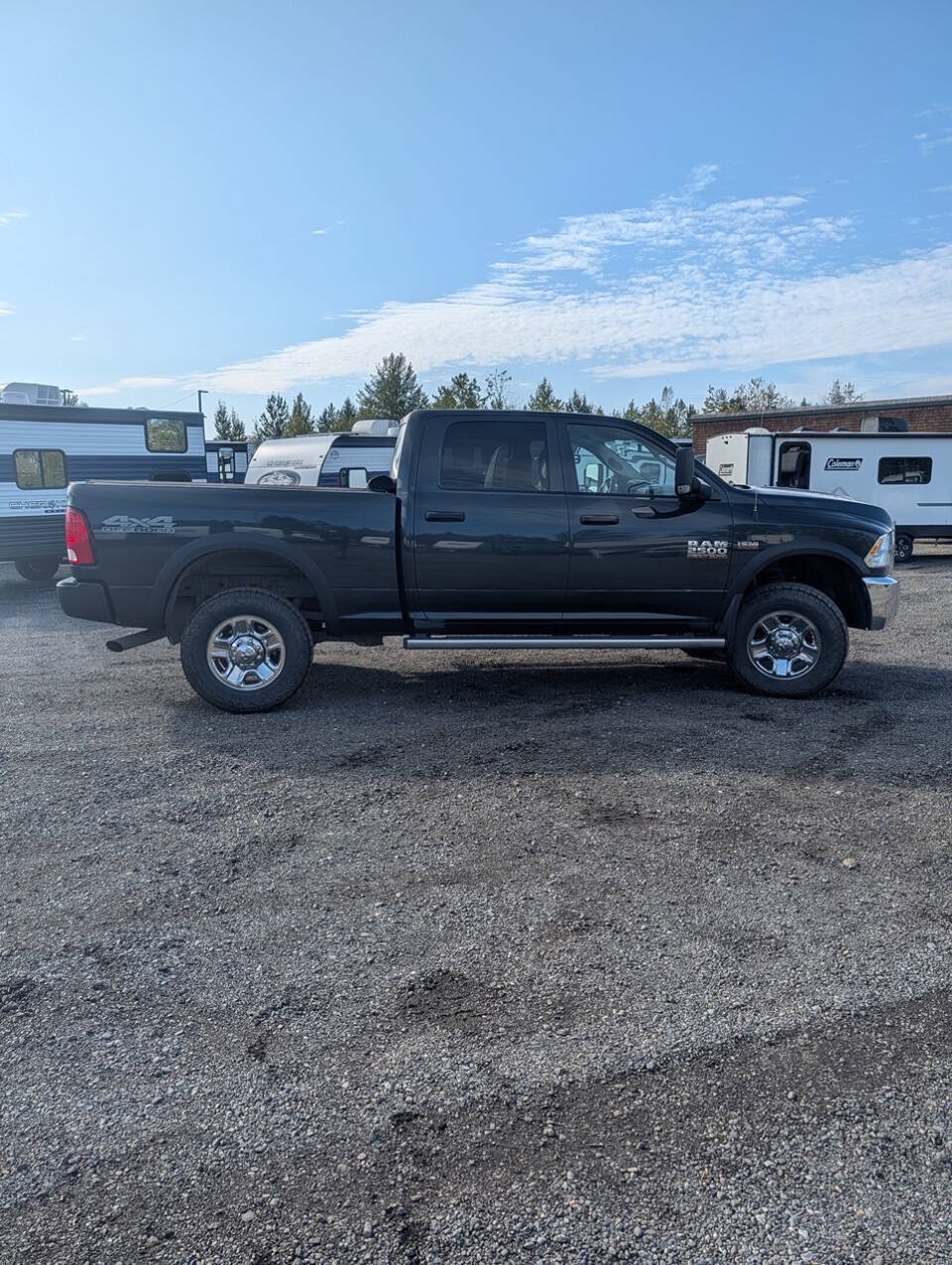 Used 2017 RAM 2500 Tradesman w/ Chrome Appearance Group AWD/4WD image 8