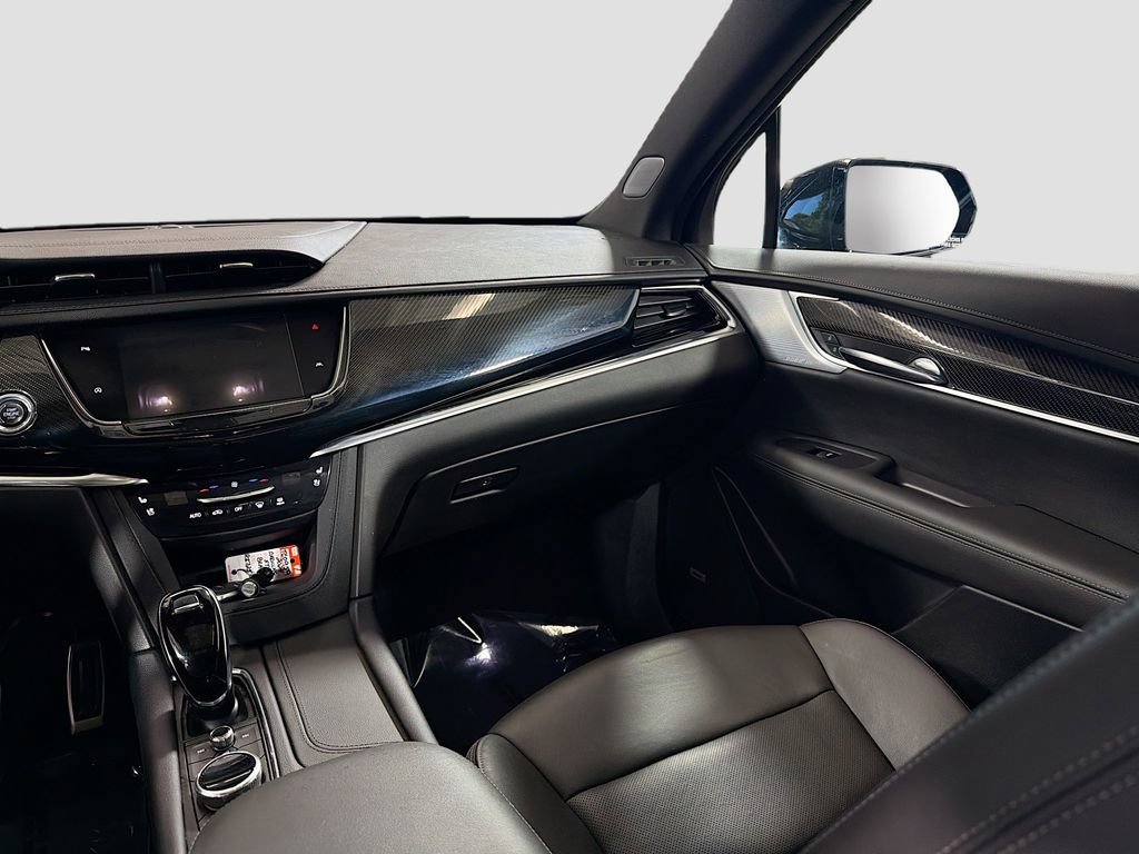 Certified 2024 Cadillac XT6 Sport AWD/4WD image 26
