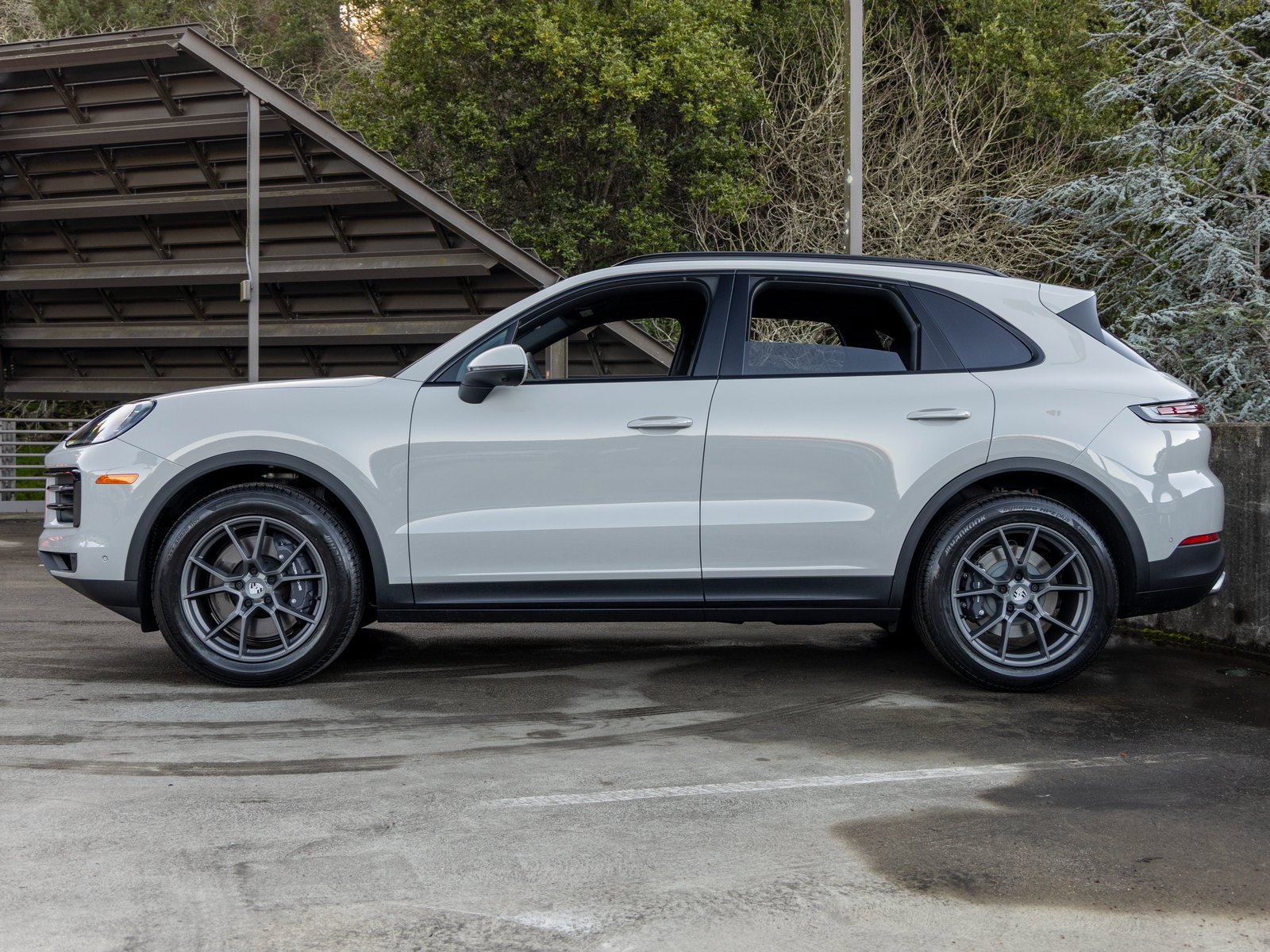 New 2026 Porsche Cayenne image 2