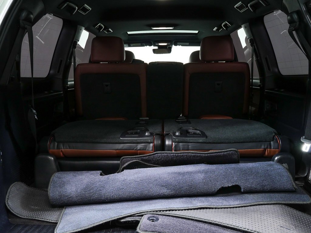 Used 2021 Toyota Land Cruiser image 32