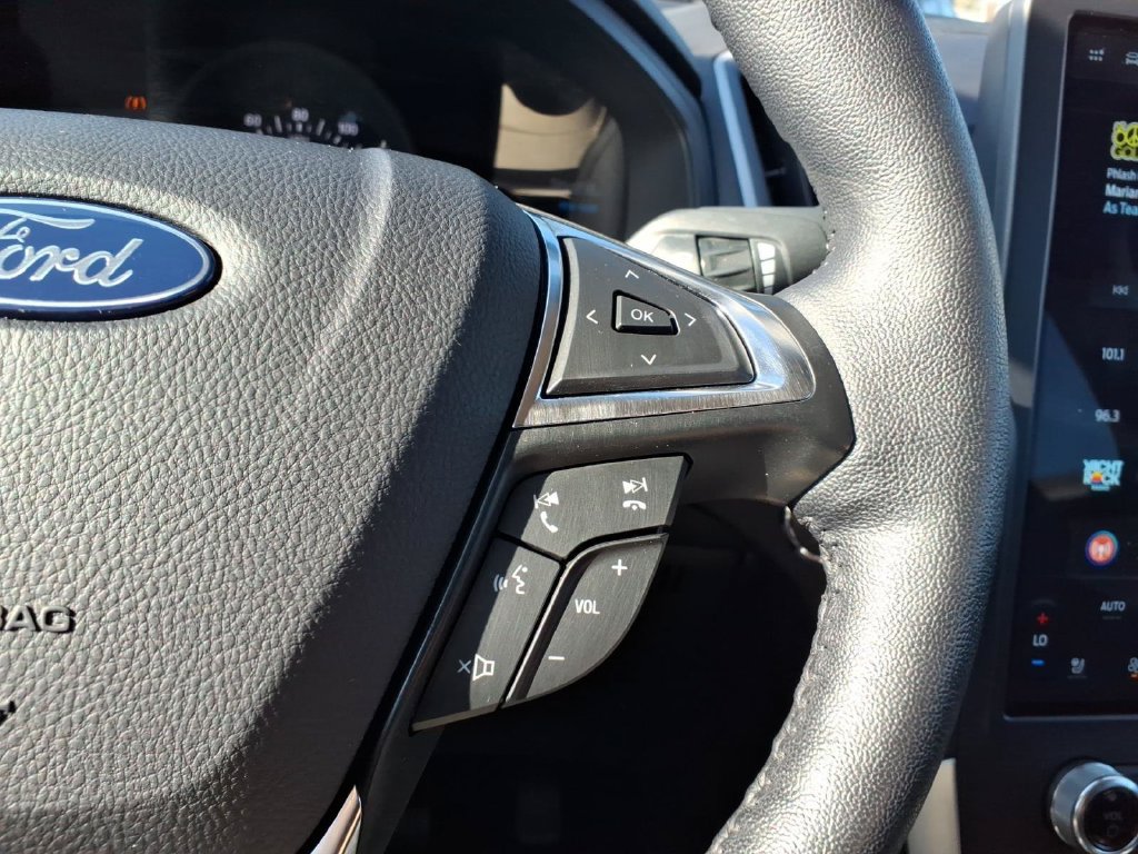 Used 2024 Ford Edge SEL w/ Convenience Package AWD/4WD image 16