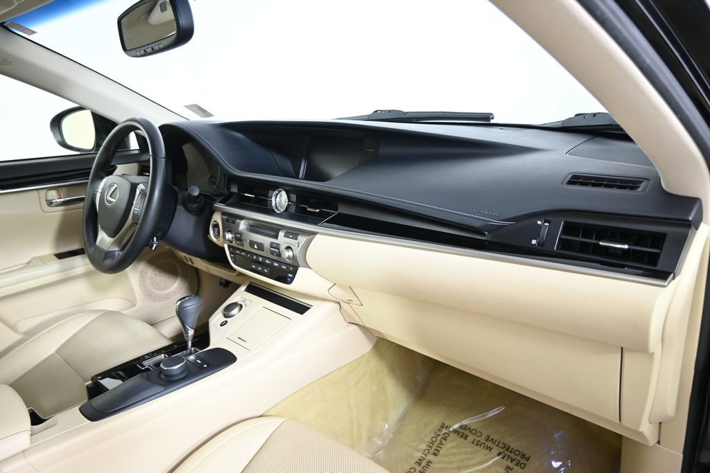 Used 2015 Lexus ES 350 FWD image 14