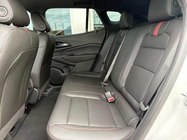 New 2026 Chevrolet Trax RS w/ Sunroof Package FWD image 14