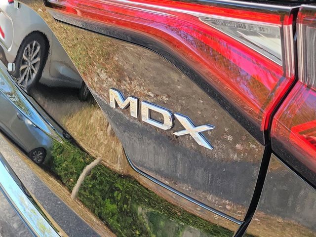 Used 2023 Acura MDX FWD w/ Technology Package image 5