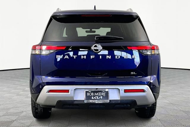 Used 2025 Nissan Pathfinder SL image 5