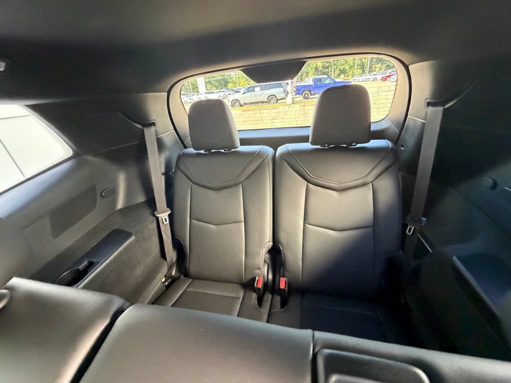 Used 2024 Cadillac XT6 Luxury FWD image 21