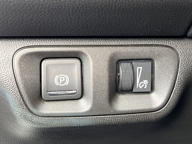 Used 2023 GMC Acadia SLE w/ Driver Convenience Package FWD image 20