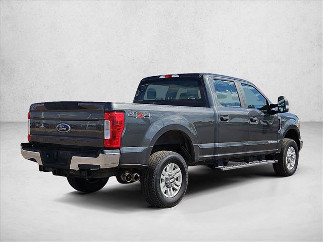 Used 2017 Ford F250 XL w/ STX Appearance Package AWD/4WD image 5
