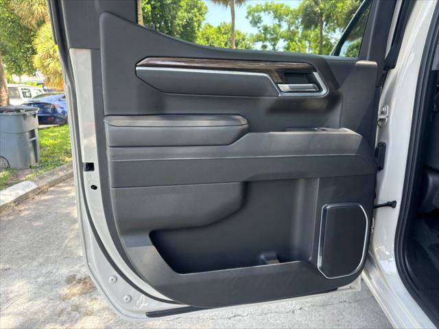 Used 2026 Chevrolet Silverado 1500 RST RWD image 17