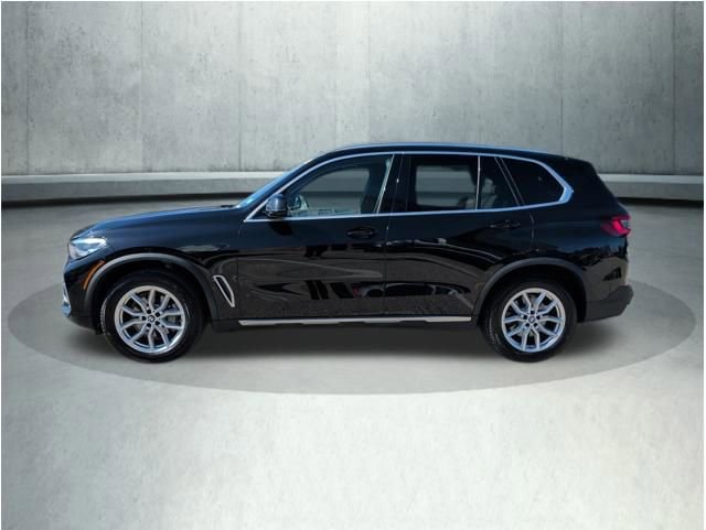 Used 2022 BMW X5 xDrive40i w/ Premium Package AWD/4WD video 2