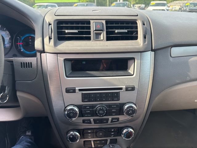 Used 2012 Ford Fusion SE FWD image 10