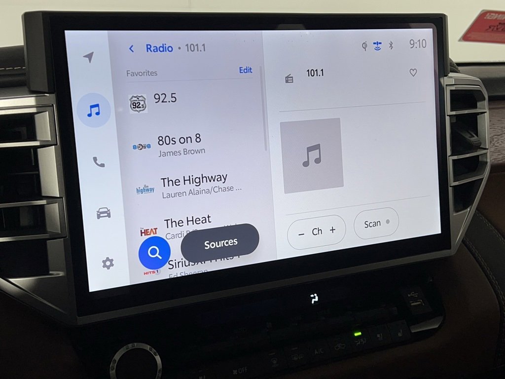 Used 2025 Toyota Tundra 1794 Edition image 17