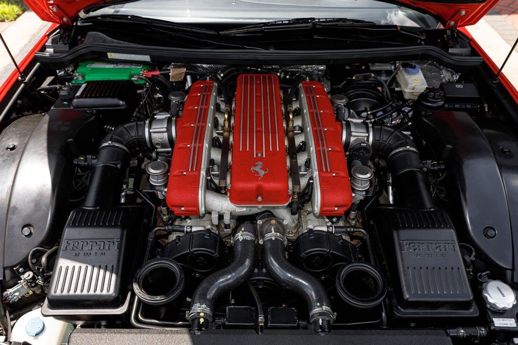 Used 2005 Ferrari 575M Maranello Superamerica RWD image 12
