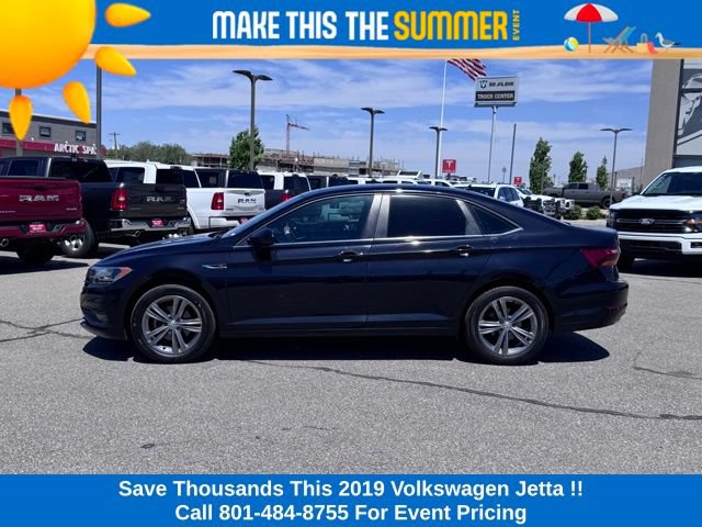 Used 2019 Volkswagen Jetta R-Line FWD image 2