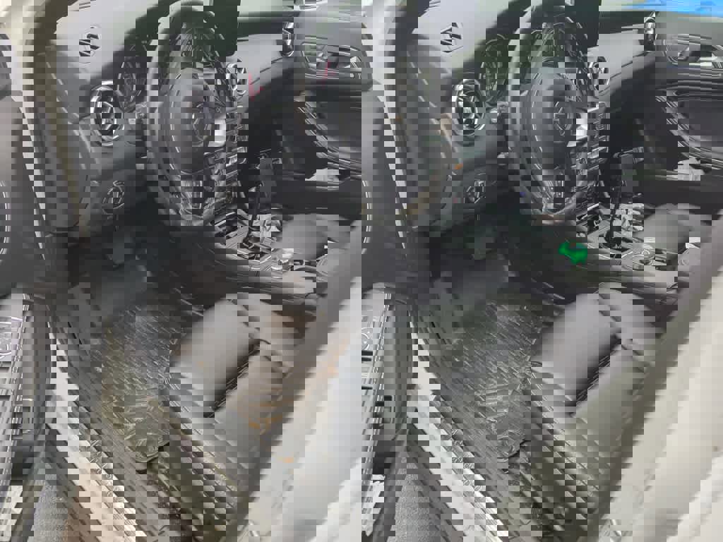 Used 2018 Mercedes-Benz GLA 250 4MATIC image 5