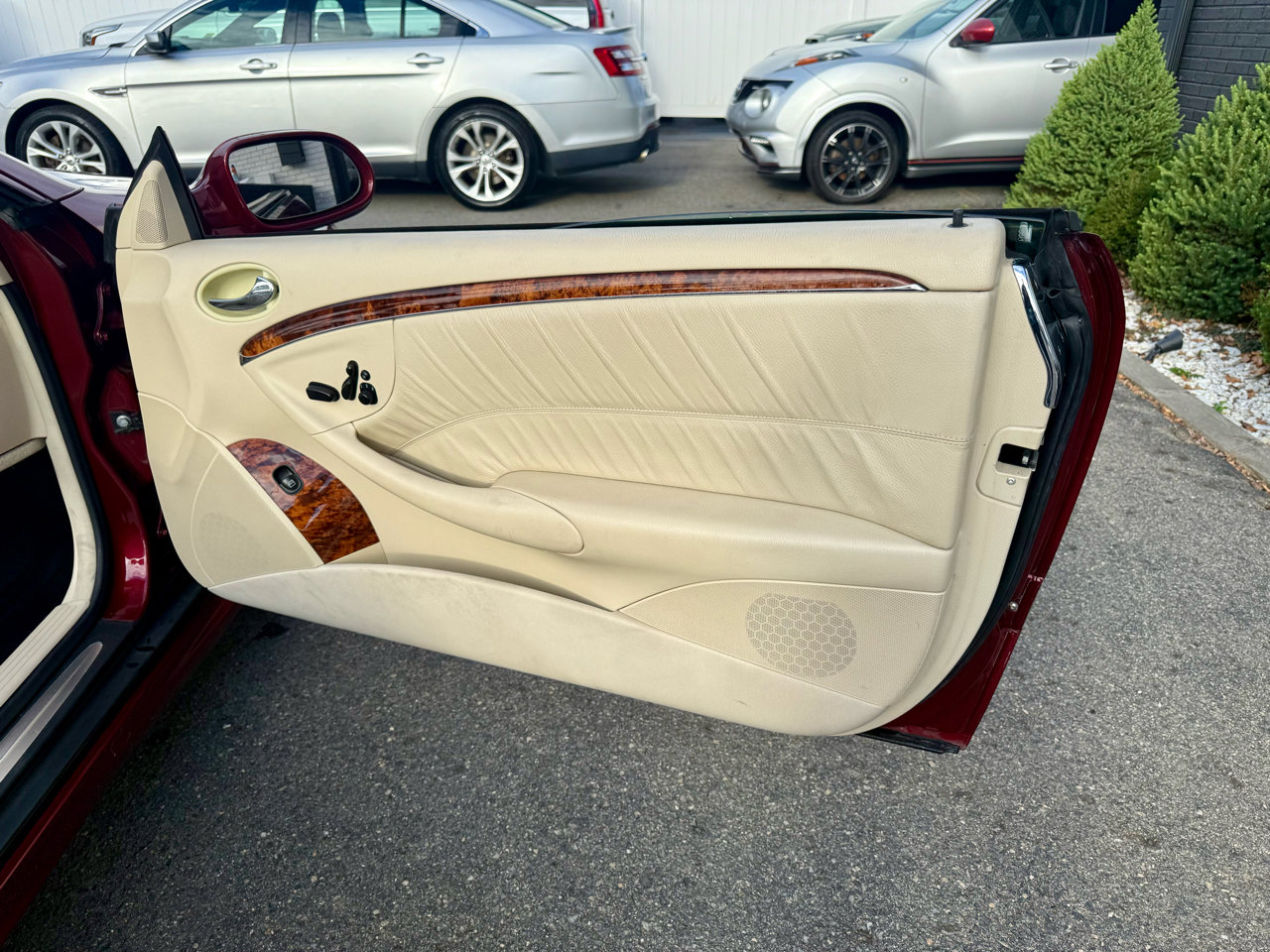 Used 2006 Mercedes-Benz CLK 500 Cabriolet image 26